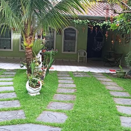 Espaco Aconchego Com Ar-Condicionado E Amplo Jardim Villa Caraguatatuba Luaran gambar